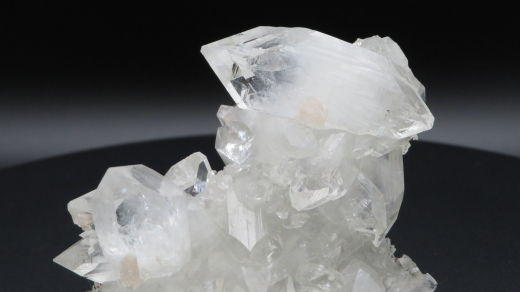 Apophyllit, glasklar, 385g, Jalgaon / Indien