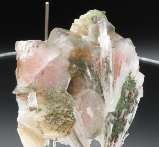 Multicolor Apophylit Phantom-Kristallstufe mit Skolezit, Stilbit + Seladonit 316g, Jamthi / Indien!!!