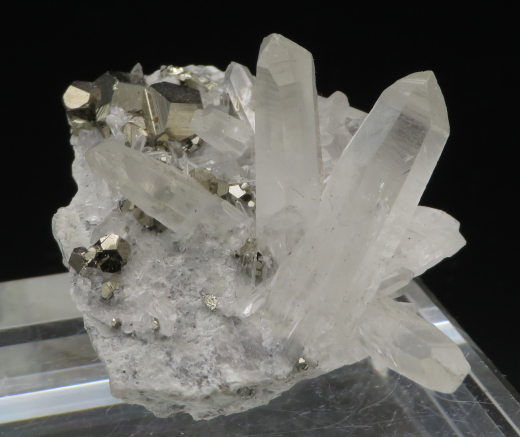 Pyrit mit Bergkristall Kleinstufe, Sumatra / Indonesien