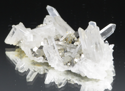 Pyrit mit Bergkristall Kleinstufe, Sumatra / Indonesien