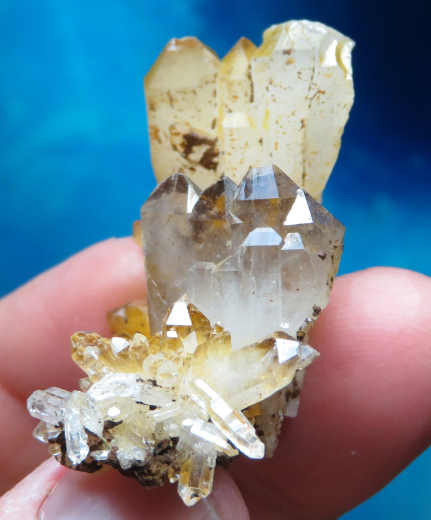 Golden Healer - Bergkristall + Rauchquarz, Karakorum-Gebirge / Pakistan