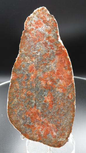 Fleischroter Orthoklas in Gneis, Endstück poliert, 317g, Deutschland