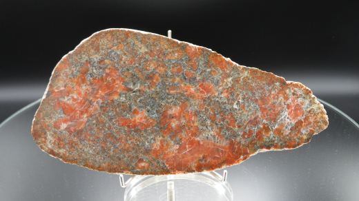 Fleischroter Orthoklas in Gneis, Endstück poliert, 317g, Deutschland