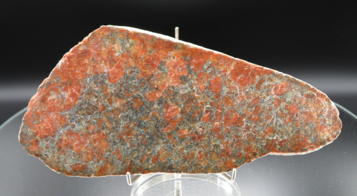 Fleischroter Orthoklas in Gneis, Scheibe poliert, 251g, Deutschland