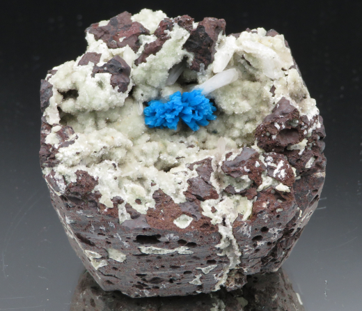 Cavansit + Stilbit auf Heulandit mit Matrix, Puna / Indien