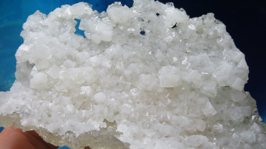 Chabasit in 2 Wuchsformen!, fluoreszierend, Pakistan