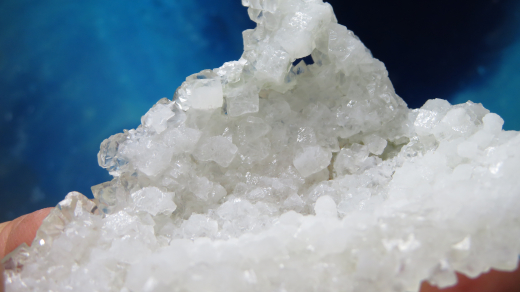 Chabasit in 2 Wuchsformen!, fluoreszierend, Pakistan