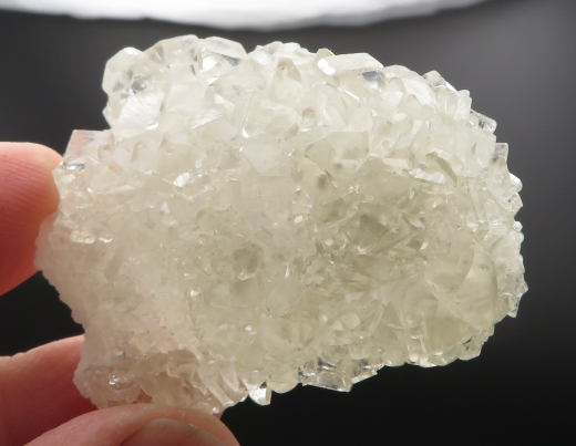 Chabasit in 2 Wuchsformen!, fluoreszierend, Pakistan