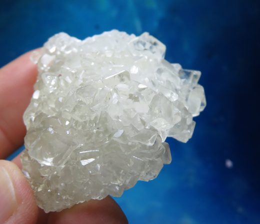 Chabasit in 2 Wuchsformen!, fluoreszierend, Pakistan