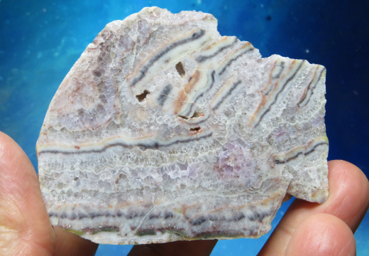 Achat mit Amethyst-Adern, Muldetal / Deutschland