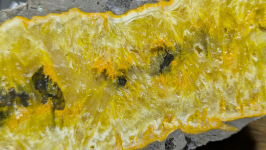 Realgar-Calcit Eclipse Bumblebee-Jaspis (2), Jawa/Indonesien