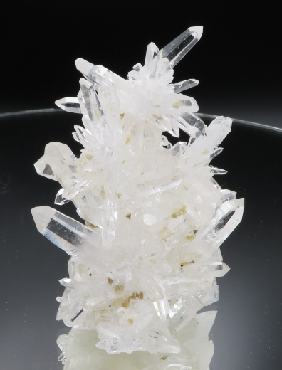 Glasklare Bergkristallstufe aus Kolumbien von skulptureller Spitzenqualität! Wahnsinn!!!