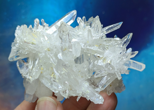 Glasklare Bergkristallstufe aus Kolumbien von skulptureller Spitzenqualität! Wahnsinn!!!