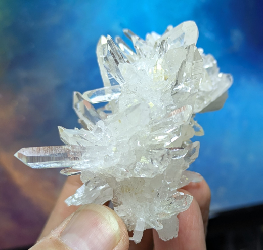 Glasklare Bergkristallstufe aus Kolumbien von skulptureller Spitzenqualität! Wahnsinn!!!