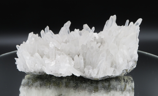 Schamanen-Quarz auf Pyrit 883g , Chifeng / Innere Mongolei