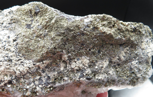 Schamanen-Quarz auf Pyrit 883g , Chifeng / Innere Mongolei