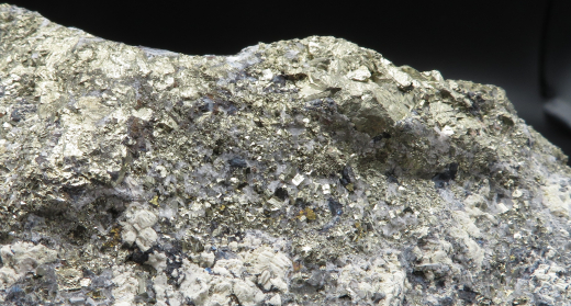 Schamanen-Quarz auf Pyrit 883g , Chifeng / Innere Mongolei