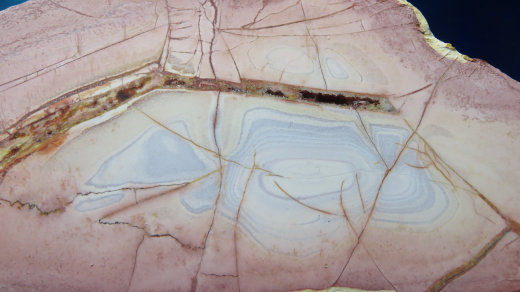 Jaspis Endstück poliert, 218g, Sumatra / Indonesien