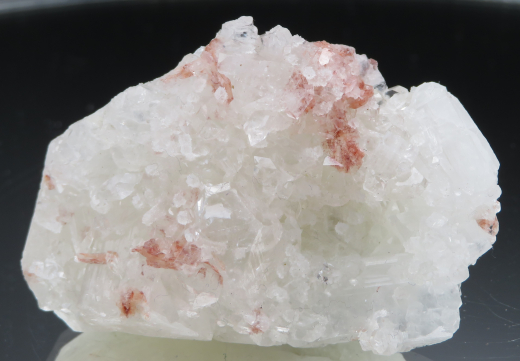 Roter Heulandit + weißer Prehnit auf Apophylit, 70g, Puna /Indien