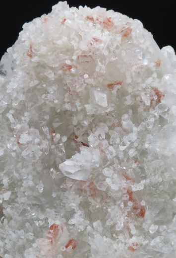 Museumsstufe roter Heulandit + weißer Prehnit auf Apophylit, 1752g, Puna /Indien