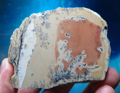 Farbklecks-Jaspis (orange) mit Dendriten 200g, Tangkuban / Indonesien