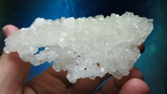 Chabasit in 2 Wuchsformen!, fluoreszierend, Pakistan