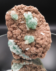 Fluorapophyllit-(K) Discokugeln auf Heulandit, 810g, Rahuri/Indien