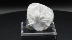 Mordenit auf Quarz, 50x50x40, Aurangabad / Indien